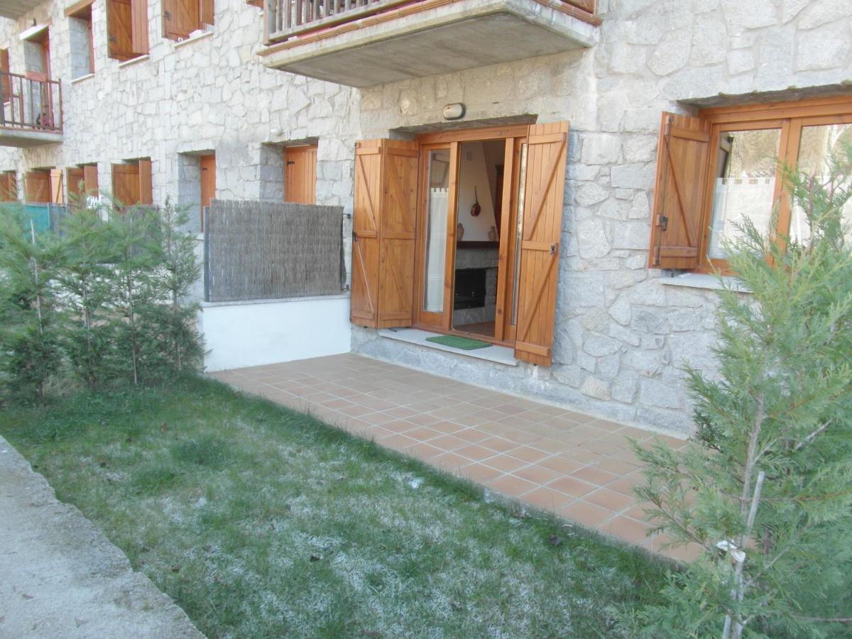 B25 - La Granja, Bajo Con Jardin - Villmor Apartment Benasque Exterior photo